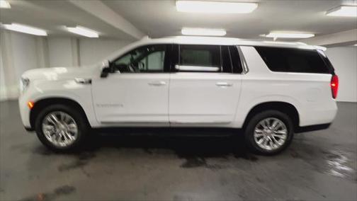 2023 GMC Yukon XL SLT