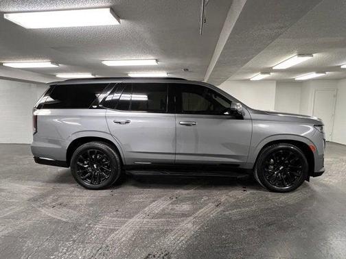 2024 Cadillac Escalade Sport