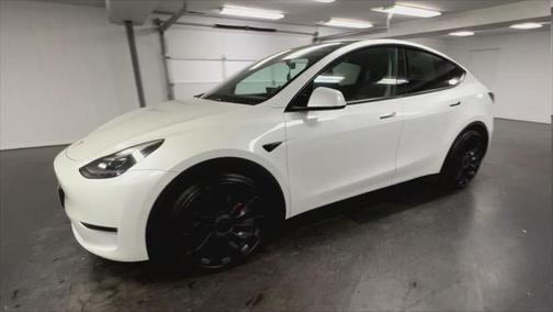 2022 Tesla Model Y Performance Dual Motor All-Wheel Drive