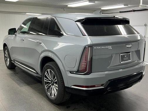 2026 Cadillac Escalade IQ Luxury