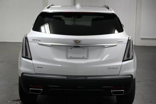 2025 Cadillac XT5 Sport
