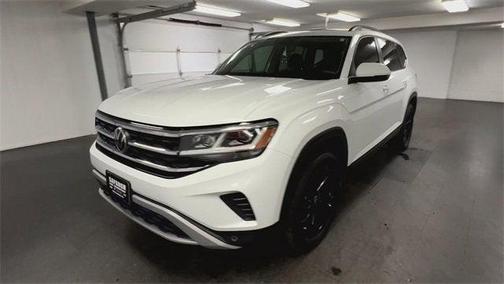 2022 Volkswagen Atlas 2.0T SE w/Technology