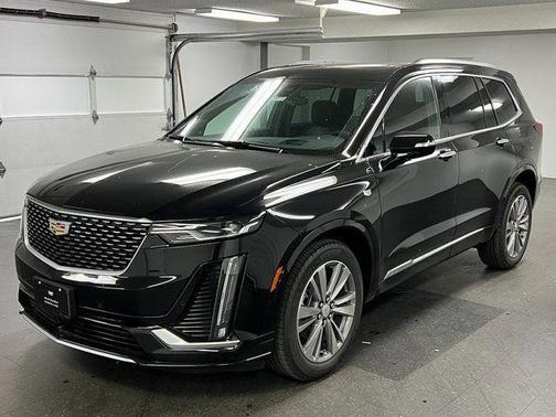 2025 Cadillac XT6 Premium Luxury AWD