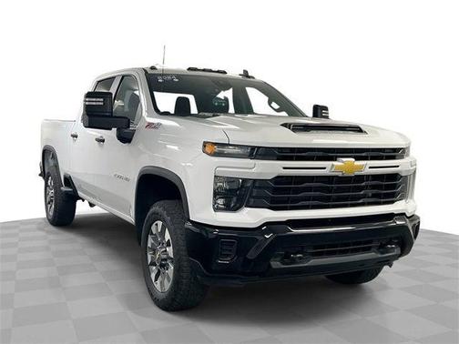2024 Chevrolet Silverado 2500 Custom