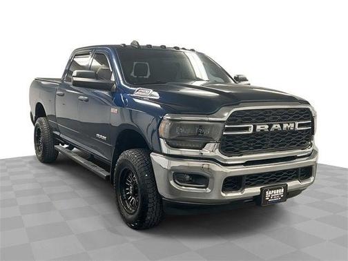 2021 RAM 2500 Tradesman Crew Cab 4x4 6'4' Box