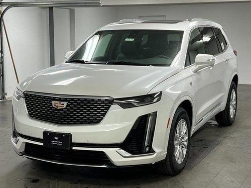 2025 Cadillac XT6 Luxury AWD