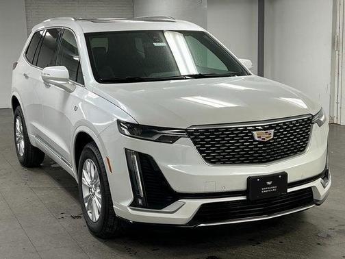 2025 Cadillac XT6 Luxury AWD