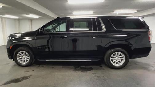 2023 Chevrolet Suburban LT