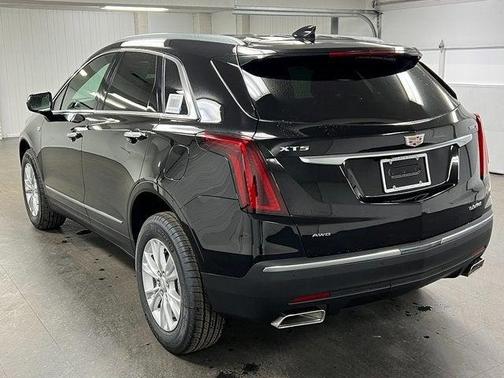 2025 Cadillac XT5 Luxury
