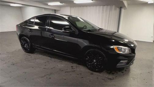 2017 Volvo S60 T5 Dynamic