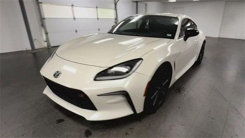 2024 Toyota GR86 Premium