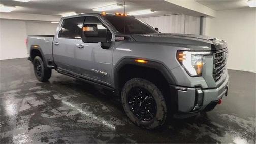 2024 GMC Sierra 2500 AT4