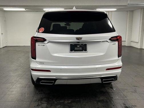 2025 Cadillac XT6 Premium Luxury AWD