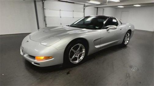 2003 Chevrolet Corvette Base