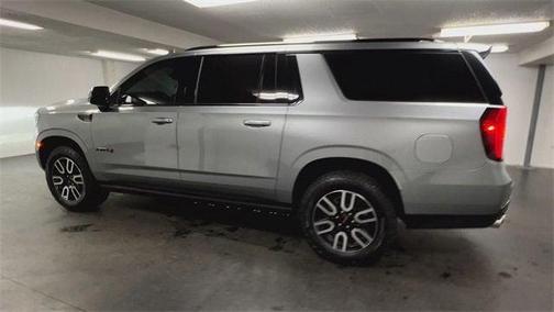 2024 GMC Yukon XL 4WD AT4