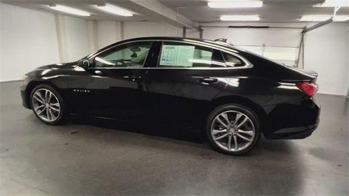 Mosaic Black Metallic 2024 Chevrolet Malibu FWD 2LT