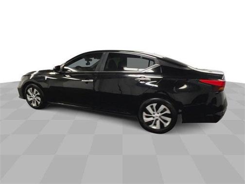 2022 Nissan Altima S FWD