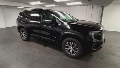 2025 GMC Acadia AWD AT4