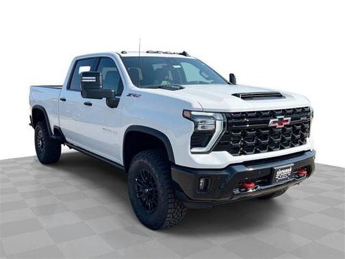 2025 Chevrolet Silverado 2500 4WD Crew Cab Standard Bed ZR2