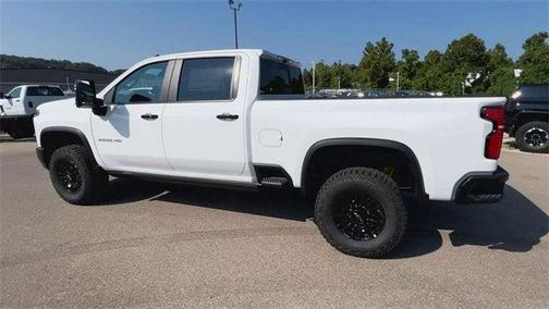 2025 Chevrolet Silverado 2500 4WD Crew Cab Standard Bed ZR2