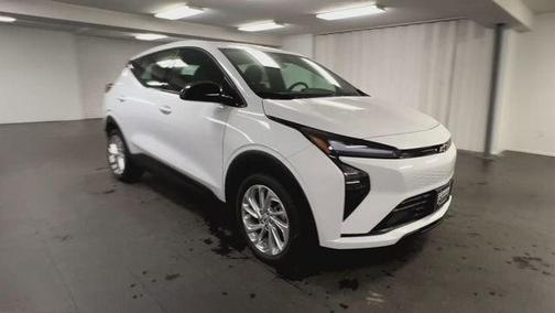 Summit White 2027 Chevrolet Bolt LT FWD