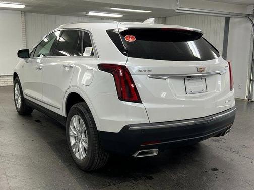 2025 Cadillac XT5 Luxury