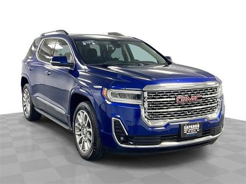 2023 GMC Acadia Denali