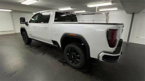 2025 GMC Sierra 2500 AT4