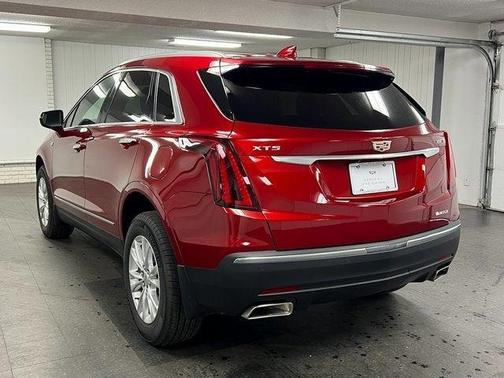 2023 Cadillac XT5 Luxury