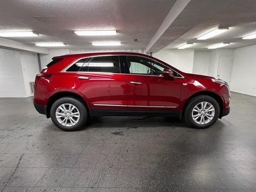 2023 Cadillac XT5 Luxury