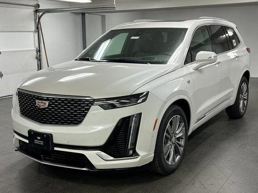2025 Cadillac XT6 Premium Luxury AWD
