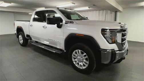 2024 GMC Sierra 3500 SLT