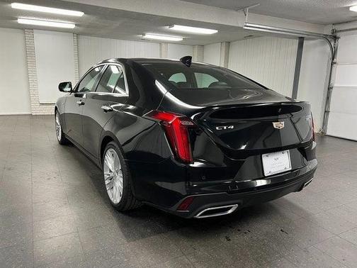 2023 Cadillac CT4 Premium Luxury
