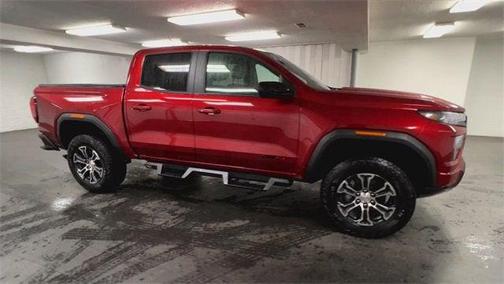 2024 GMC Canyon AT4