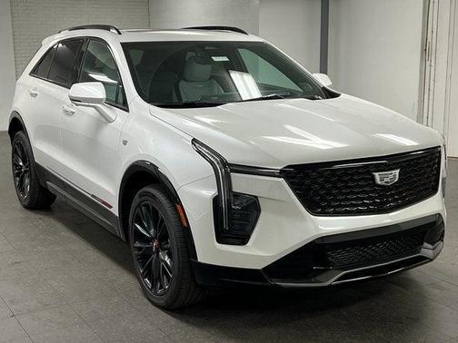 2025 Cadillac XT4 Sport