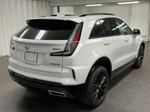 2025 Cadillac XT4 Sport