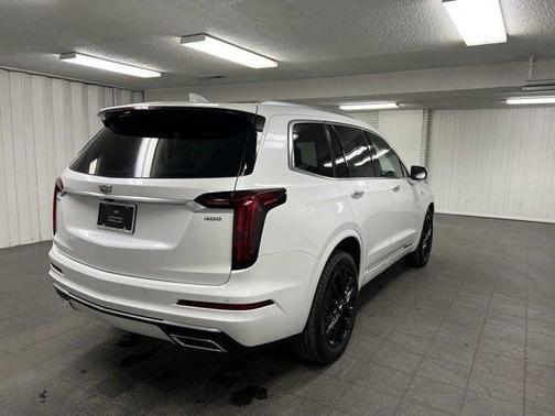 2025 Cadillac XT6 Premium Luxury AWD