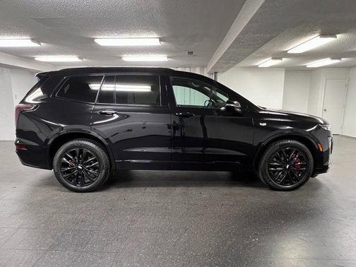 2024 Cadillac XT6 Sport AWD