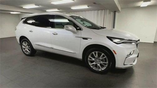 2024 Buick Enclave Essence AWD