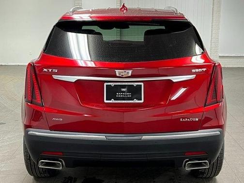 2025 Cadillac XT5 Luxury