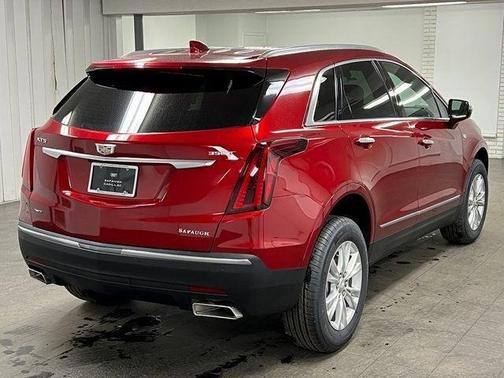 2025 Cadillac XT5 Luxury