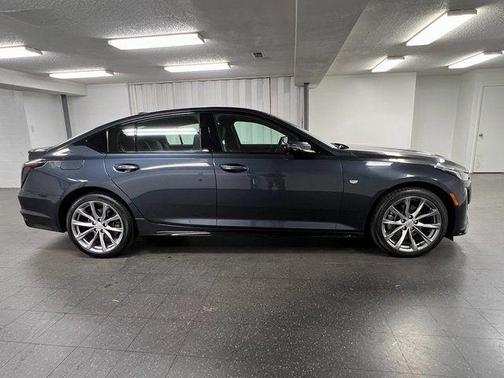 2022 Cadillac CT5 Sport RWD