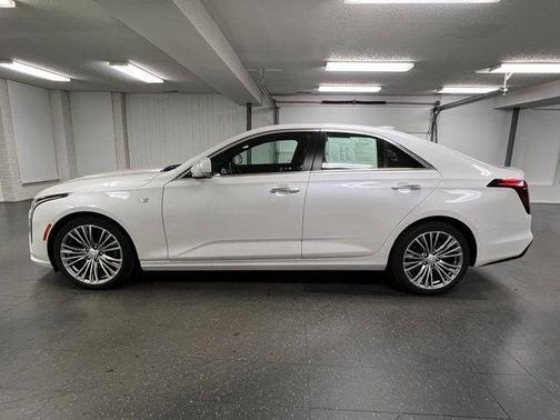 2024 Cadillac CT4 Premium Luxury