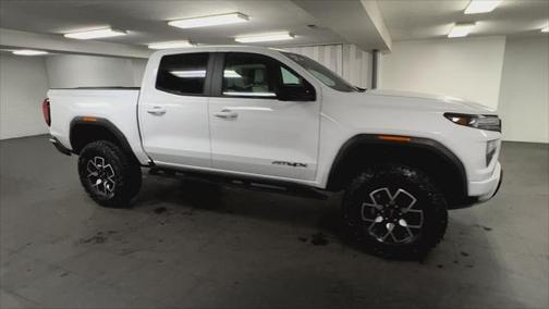 2023 GMC Canyon AT4X