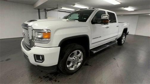 2017 GMC Sierra 2500 Denali