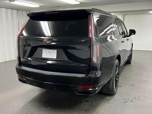 2023 Cadillac Escalade ESV Premium Luxury