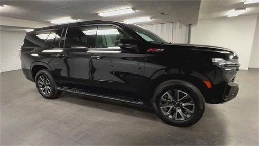 2021 Chevrolet Suburban 4WD Z71