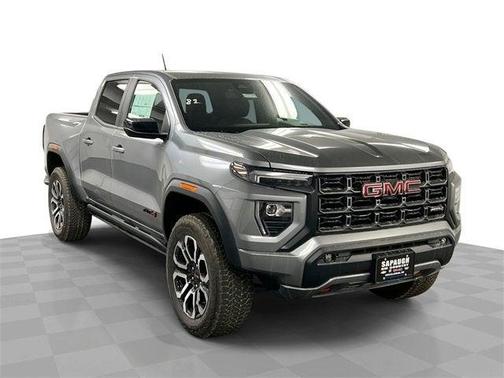 2025 GMC Canyon AT4