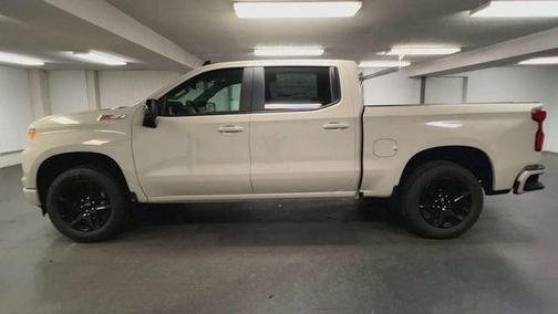 White Sands 2026 Chevrolet Silverado 1500 RST