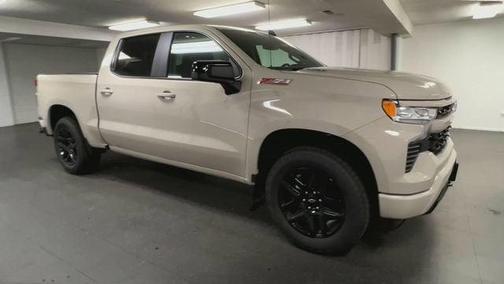 White Sands 2026 Chevrolet Silverado 1500 RST